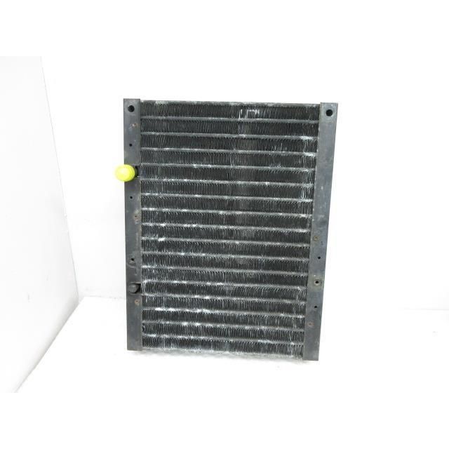 3年 ビート E-PP1 エアコン コンデンサー 80101-SS1-003 180339 4445