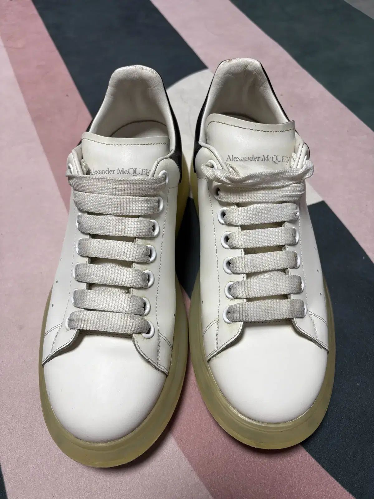 Alexander McQueen スニーカー ホワイト/ブラック Alexander McQueen アレキサンダー・マックイーン チャンキー