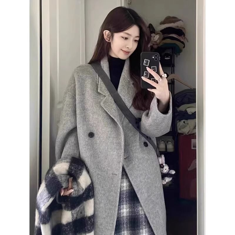 新品 theory セオリー　シンプル　美品　ショートコート　灰色　グレー 新品 theory セオリー シンプル 美品 ショートコート 灰色