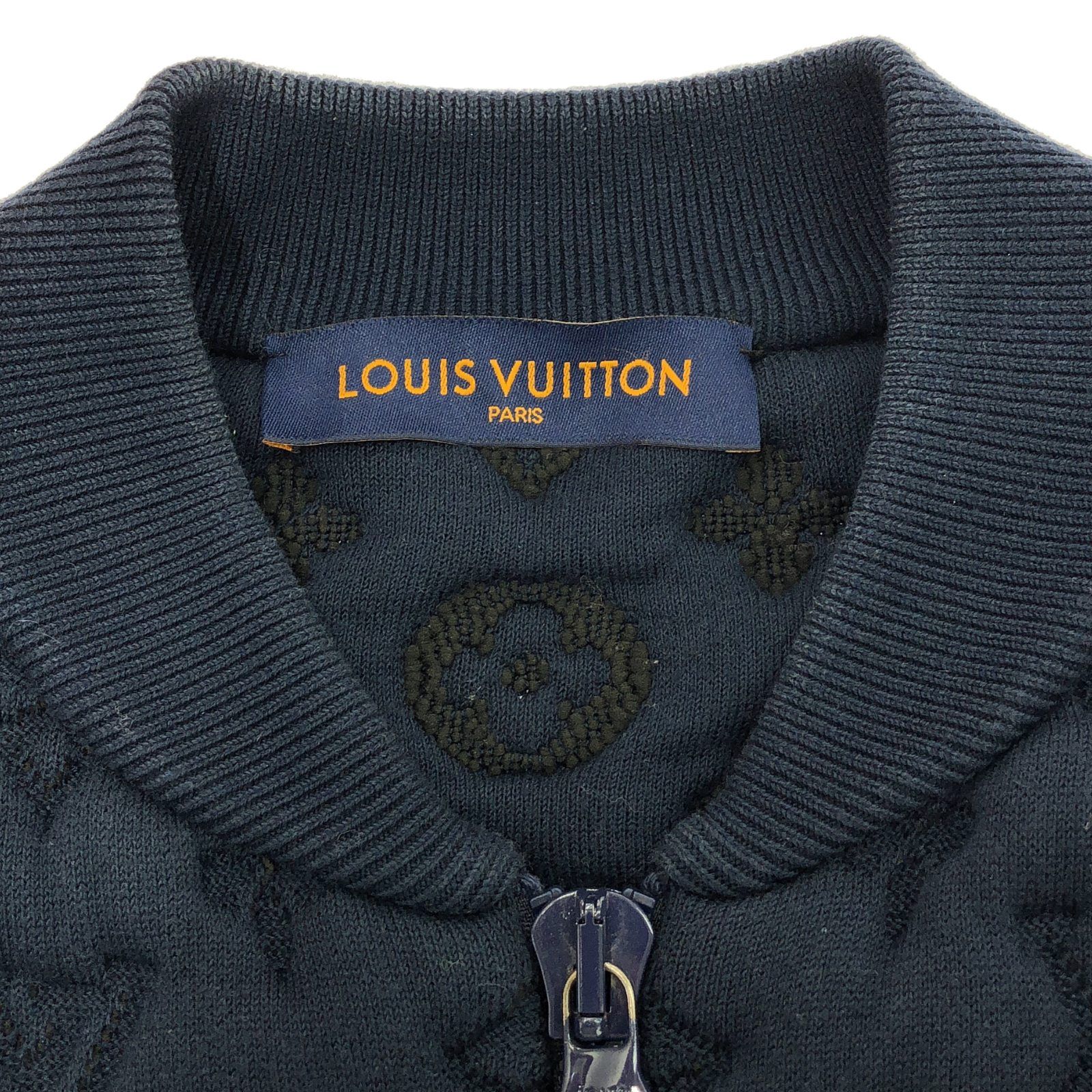 ルイ・ヴィトン LOUIS VUITTON ブルゾン エンボスモノグラムボンバー 