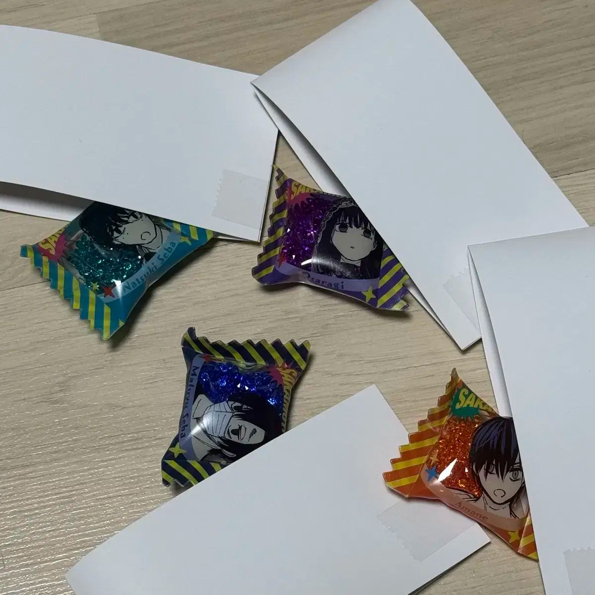 【雷市場（ポンジャン）商品韓国直送】 まとめ売り サカモトデイズ シャカ・シャカ 原画 キーリング