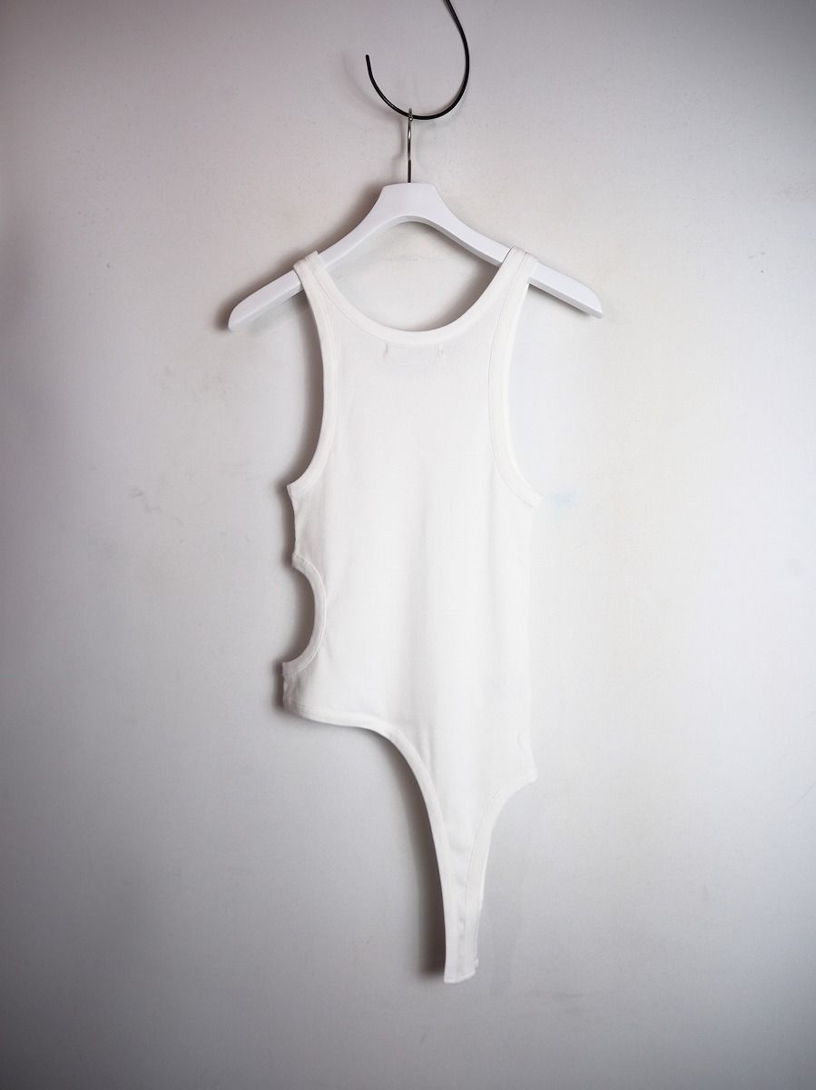 little suzie Cut Out Armhole LST トップス little suzie Cut Out