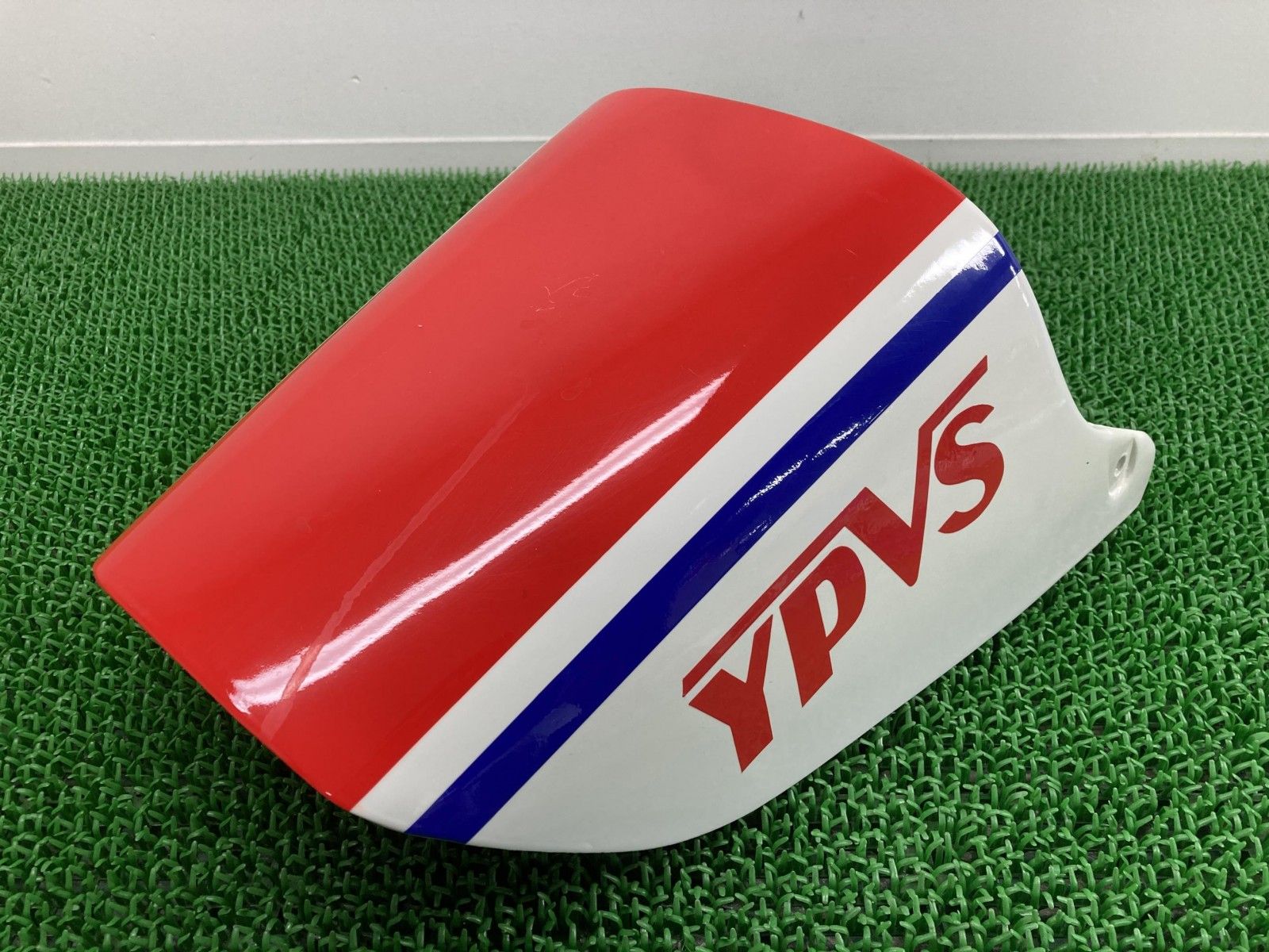 RZV500Rシングルシートカウル赤⁄白51X-001***社外バイク部品 RZV500R 
