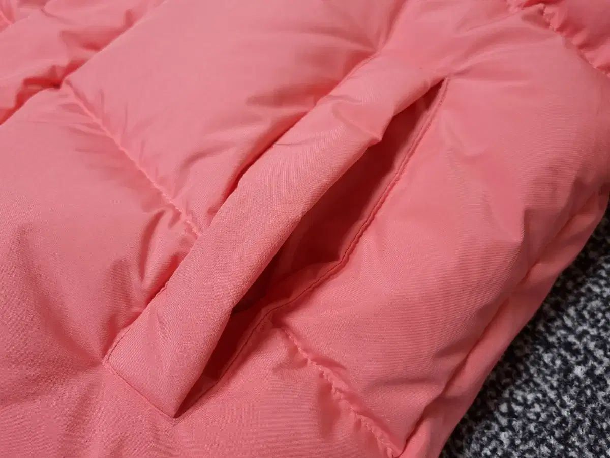 グースダウン ダウン