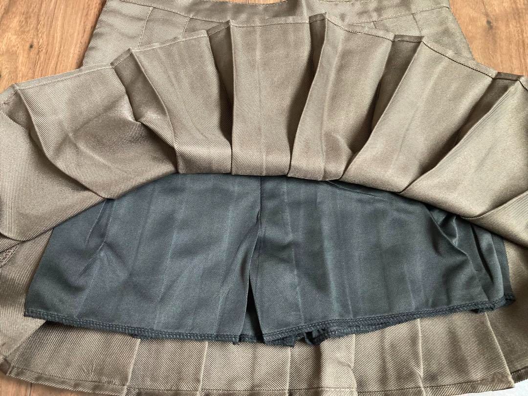 制服
