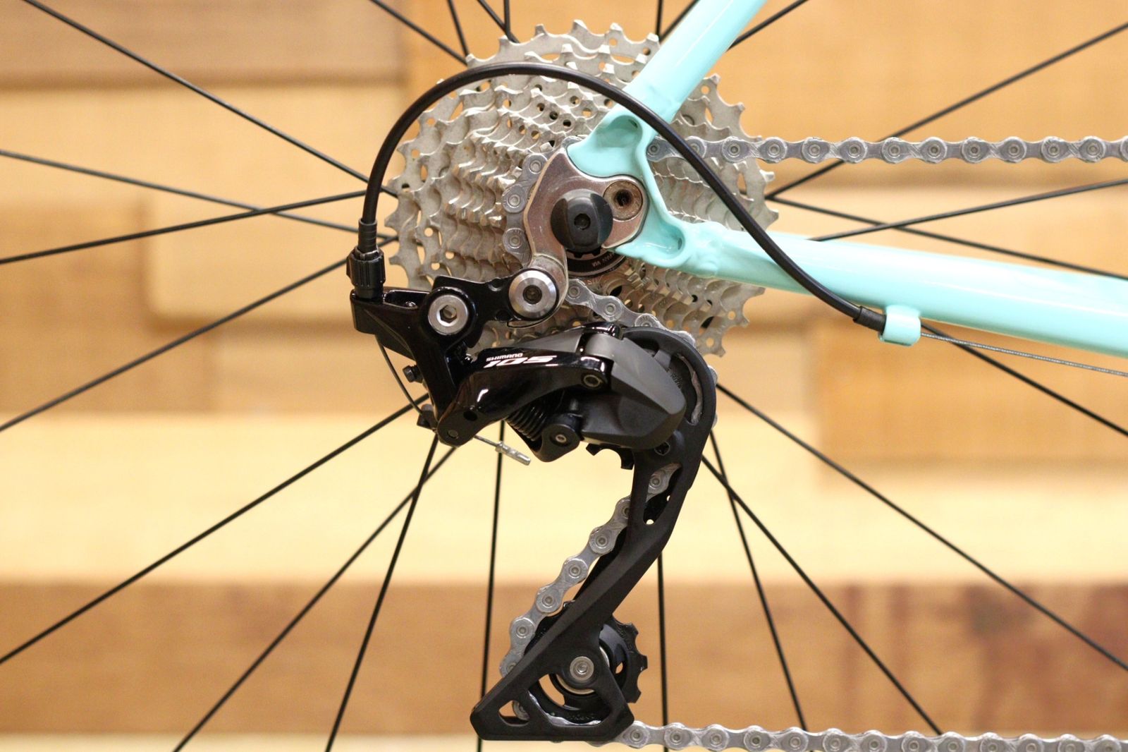 ビアンキ BIANCHI ヴィアニローネ VIA NIRONE 7 2025 53サイズ シマノ 105 R7000 MIX 11S アルミ ロードバイク 立川店 BRIGHTFACE_UK