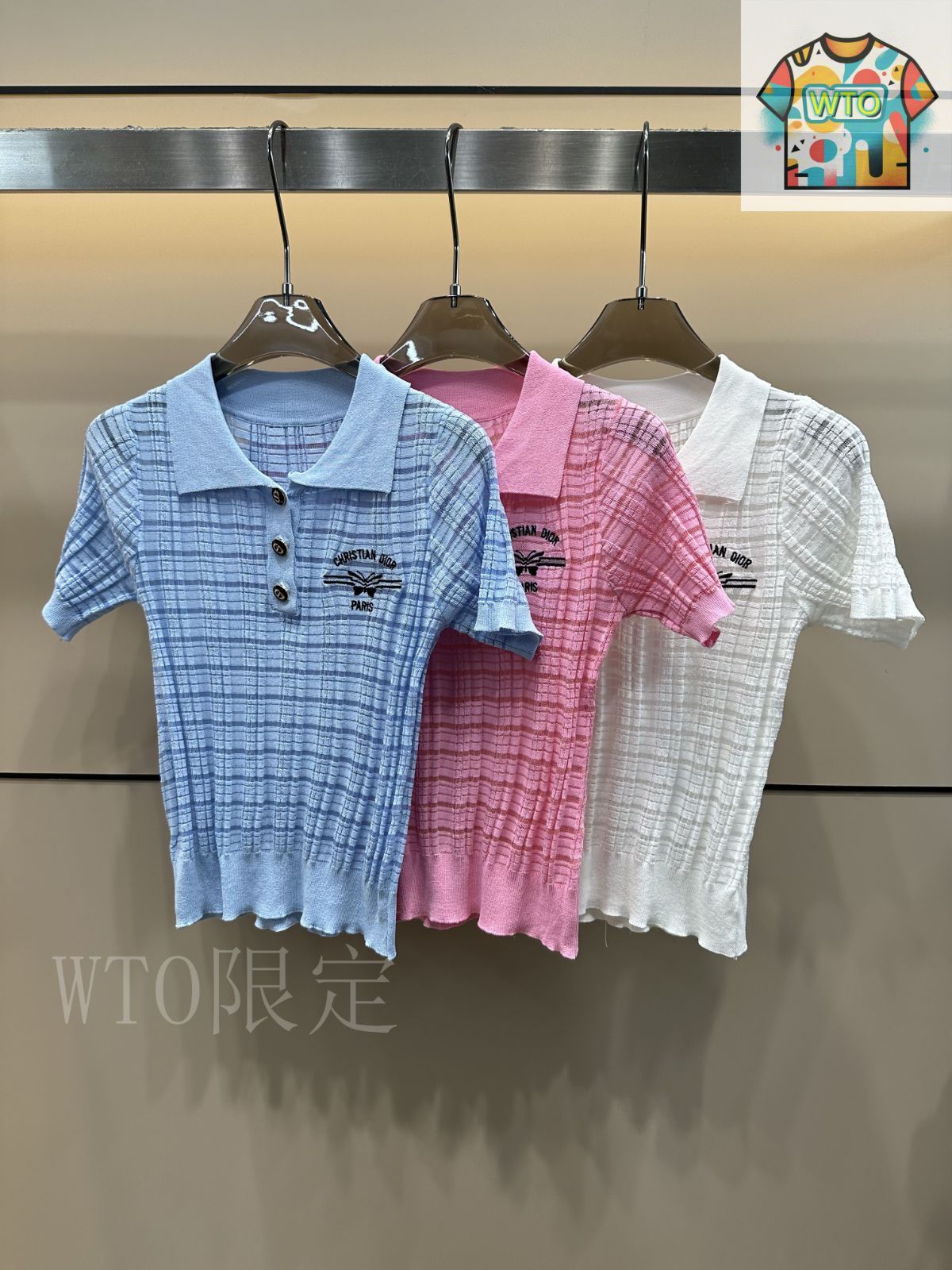今日WTO】Dior 25 夏季 刺繍レター カットアウト カラーニット T