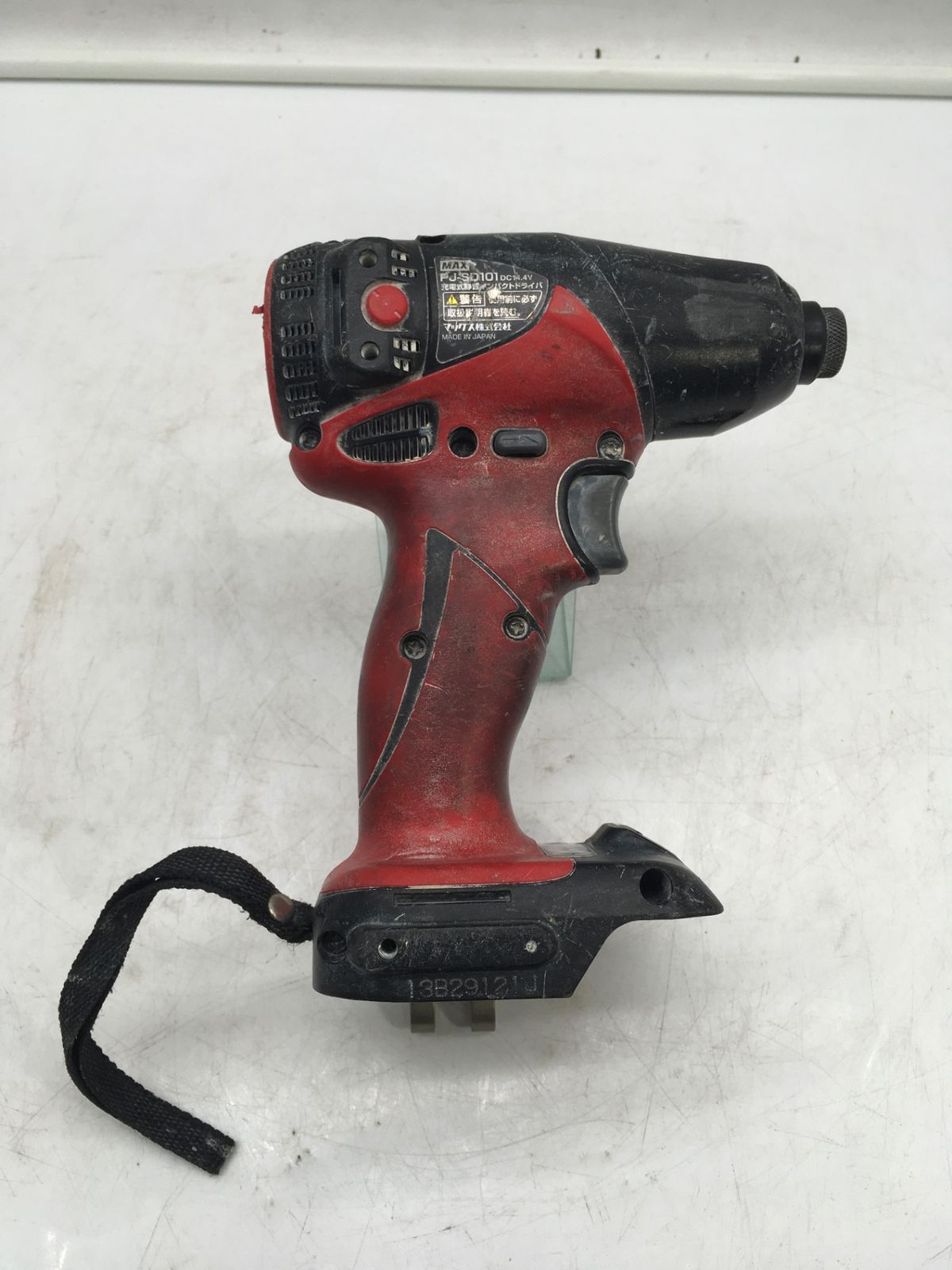 中古品】☆MAX/マックス 14.4v充電式静音 インパクトドライバー PJ 