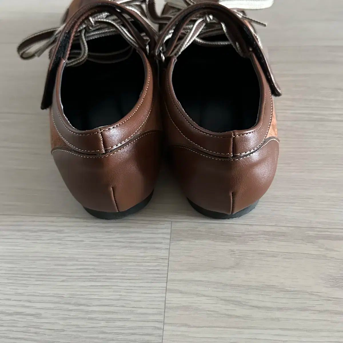 フラットシューズ・バレエシューズ Forrr フォルン MARY JANE(メリージェーン) ブラウン 250 マジックテープ シニア