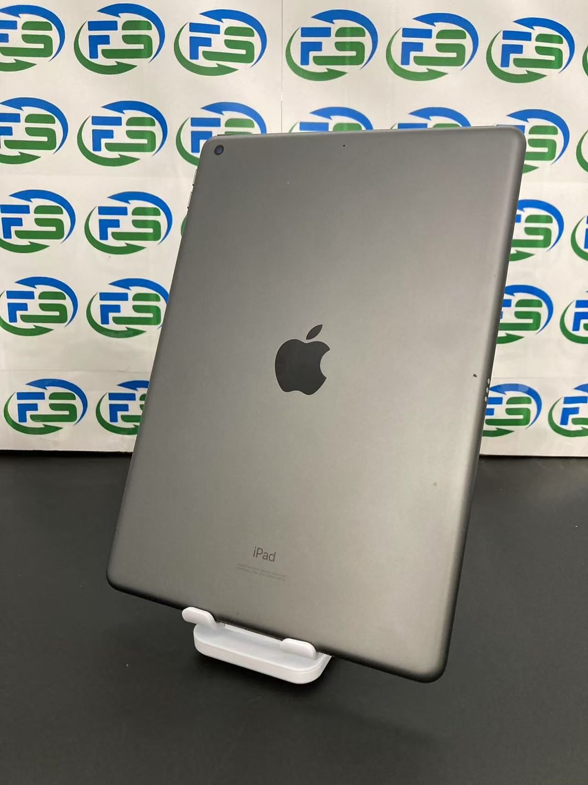 iPad第7世代 本体 32G(Wi-Fiモデル) iPad Wi-Fi 32GB - ゴールド（第7世代） [整備済製品] - Apple（日本）