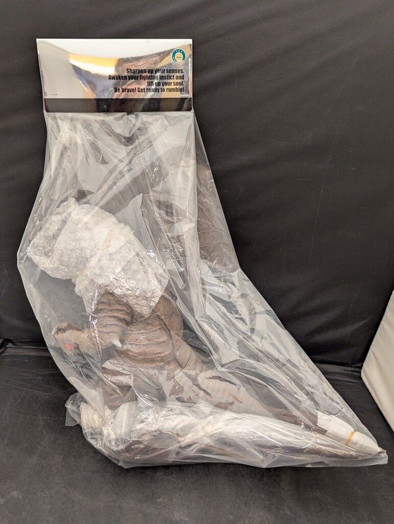 CCP 1/6特撮シリーズ/ウルトラマン ゴモラ 2.0Ver 薄赤茶色仕様/発光