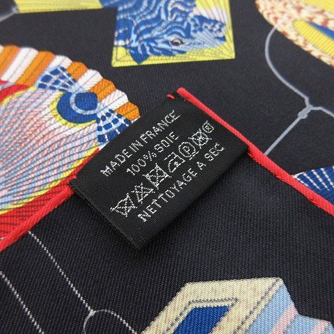 エルメス HERMES 23SS カレ45 ガヴロッシュ ランタン 風船 帽章 エルメス HERMES 23SS カレ45 ガヴロッシュ ランタン 風船 帽章