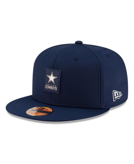 送料無料 ニューエラ メンズ 帽子 アクセサリー Men s Navy Dallas Cowboys 2025 Sideline 59FIFTY Fitted Hat Navy