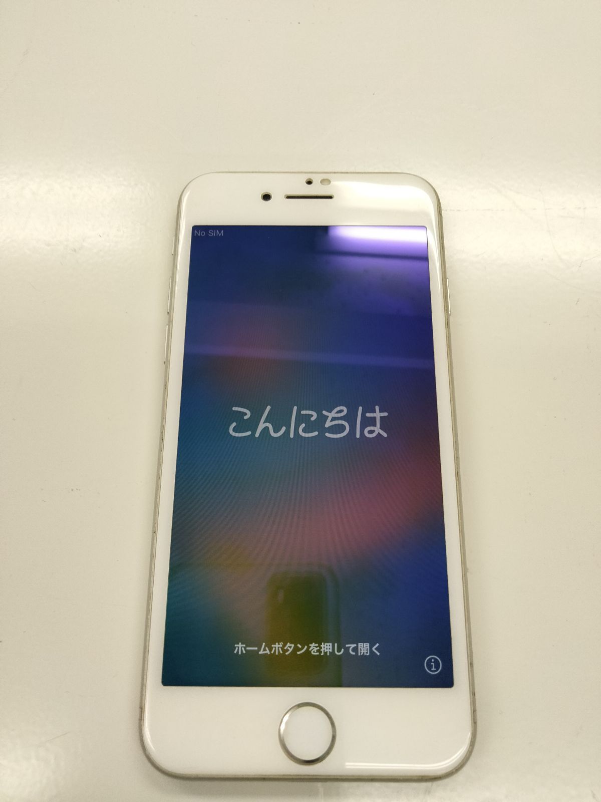 売れ筋 【SIMロック解除済み】iPhone8 64GB アイフォン