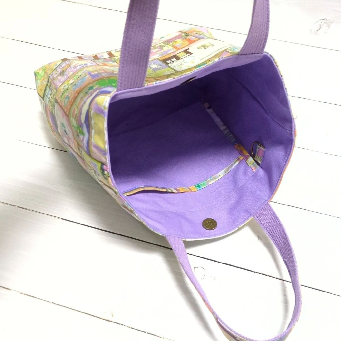 ユキエモン☆お散歩トートバッグ（ラビリンスハウス） - メルカリ 