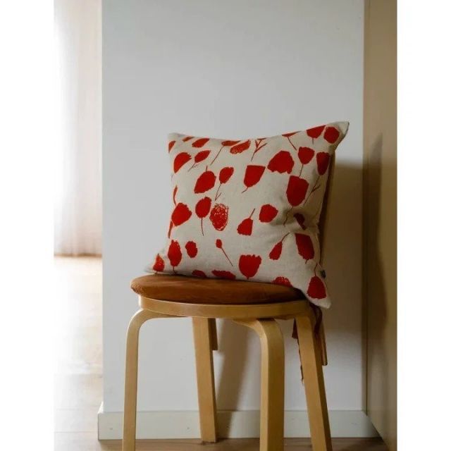 FINE LITTLE DAY BOUQUET CUSHION COVER - POPPY RED no.1745 48x48cm クッションカバー ファインリトルデイ クッションカバー インテリア 北欧 雑貨 北欧 おすすめ おしゃれ 人気 お洒 NEXPOTALLINN_EU