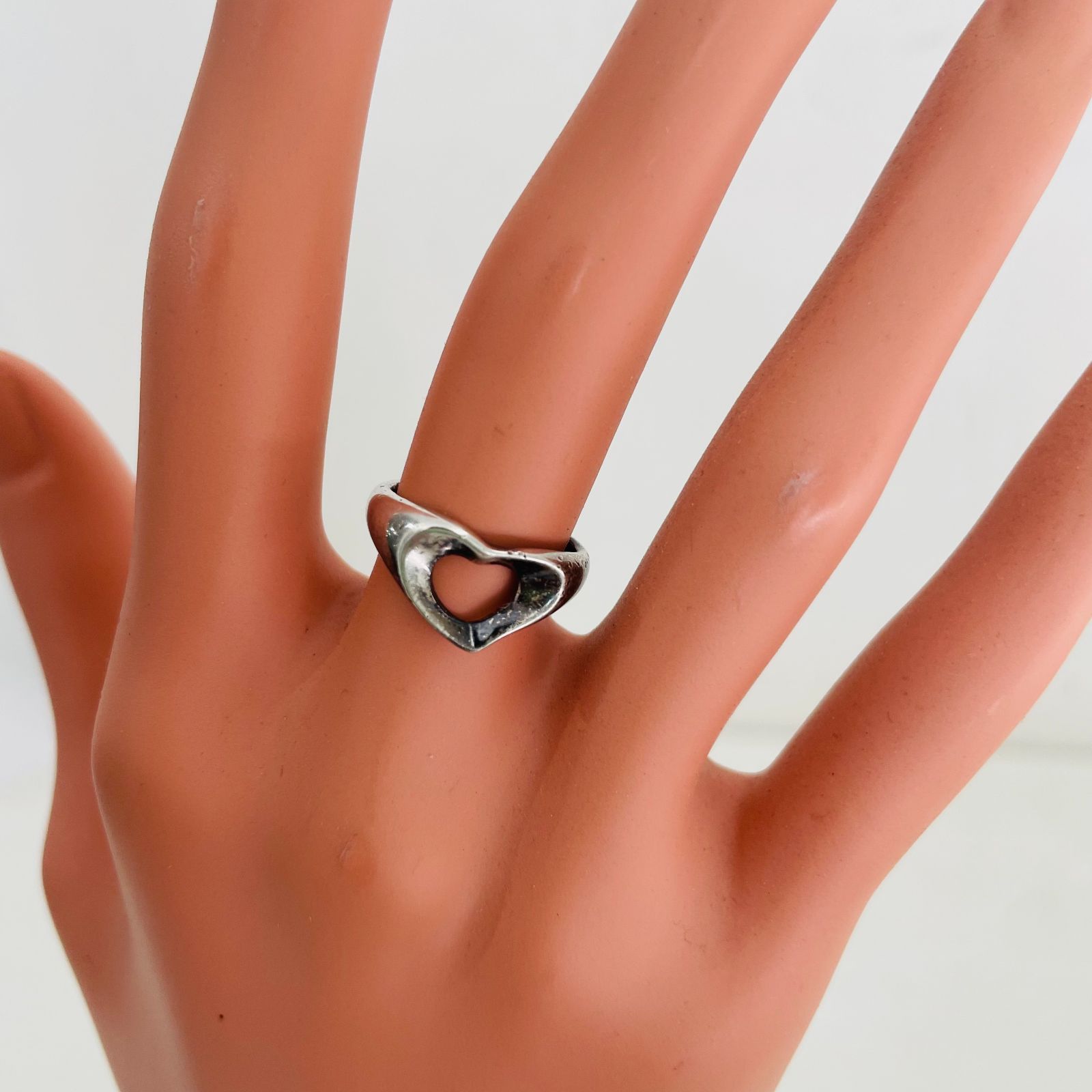 【ティファニー★ハートリング】11号　エルサペレッティ TIFFANY&Co. 11号 ティファニー リング・指輪 オープンハート