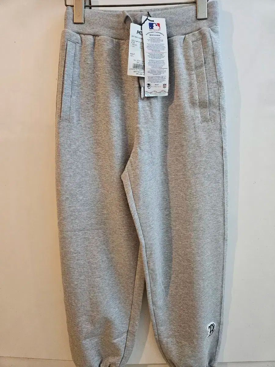 mlb レディース ジョガーパンツ xs
