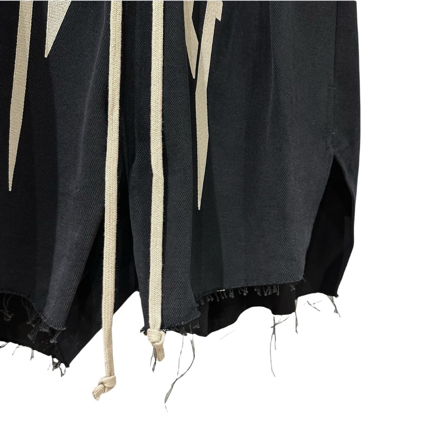 RICK OWENS Porterville 刺繍 ショートパンツ RICK OWENS】 Porterville 刺繍 ショートパンツ