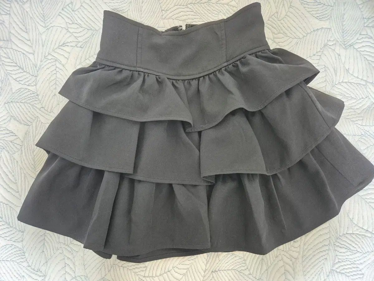 michellMacaron ミシェルマカロン フリルミューズスカート 量産型 地雷系 地雷系 スナ ガーリー ロジータピウムエブリン