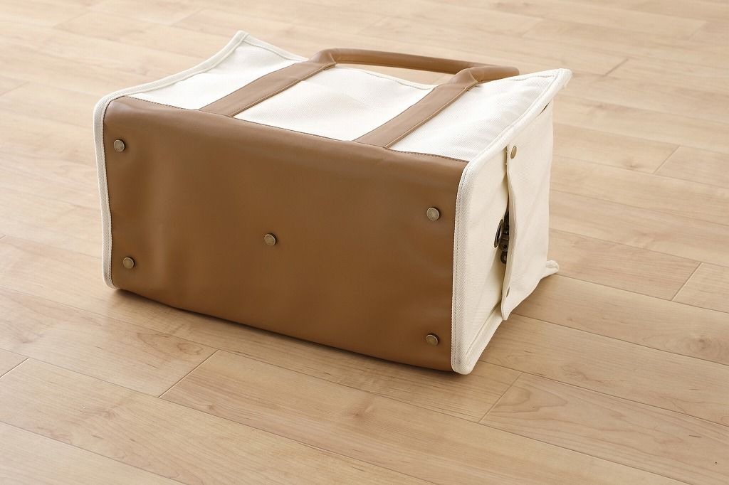  アイリスオーヤマ ペットキャリー キャンバストートキャリー 幅約40×奥行約20×高さ約27 cm メッシュ生地 飛び出し防止リード 2 way トートバッグ Mサイズ アイボリー P-CT 400 IRIS OHYAMA その他 犬用品