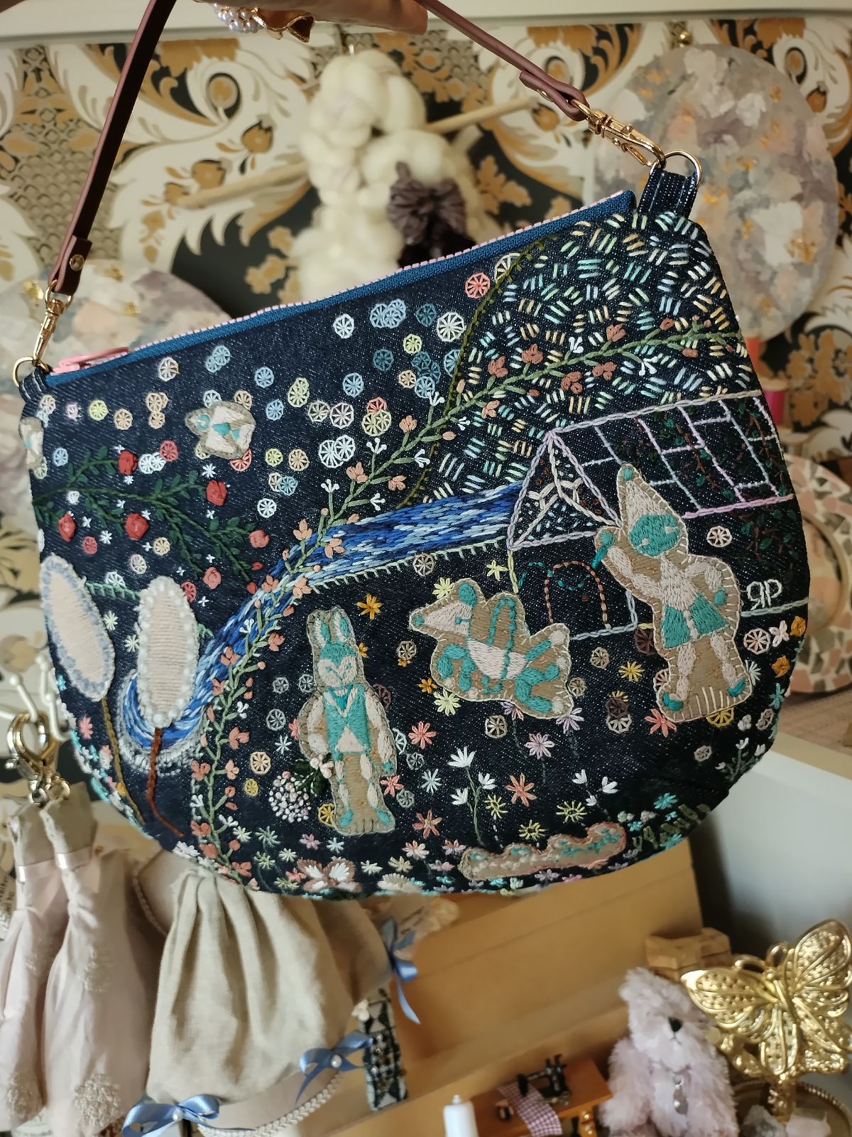 ミナペルホネンハンドメイド品刺繍デザイン ショルダーバッグ 50706A①