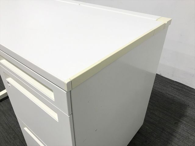 アドバンス ホワイト