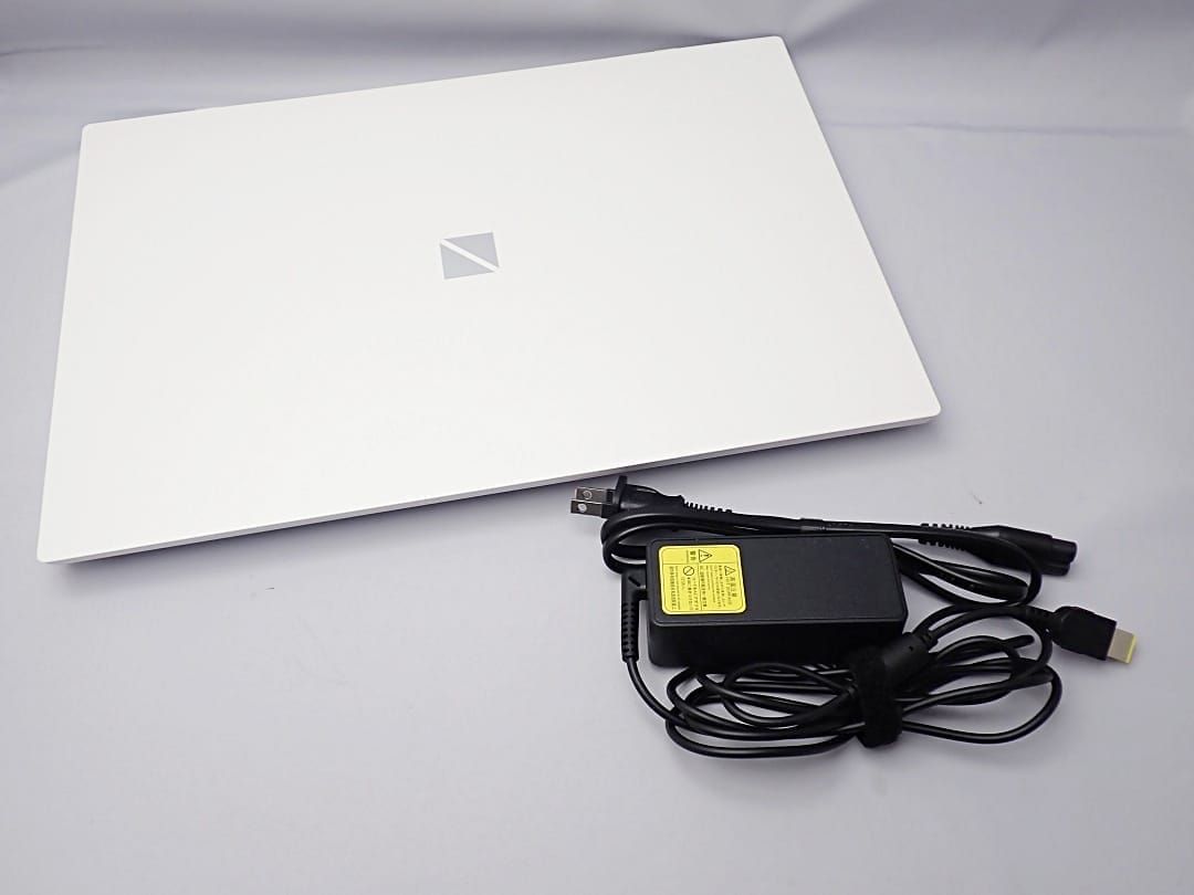 NEC - NEC ノートパソコン LAVIE N153C/EAW PC-N153CEAW パールホワイト Ryzen 3 5300U/8GB/SSD256GB/DVDマルチ/Win11 中古A+ 【送料無料】 D-2354【質屋出品】 NEC ノートパソコン LAVIE N153C/EAW PC-N153CEAW パール