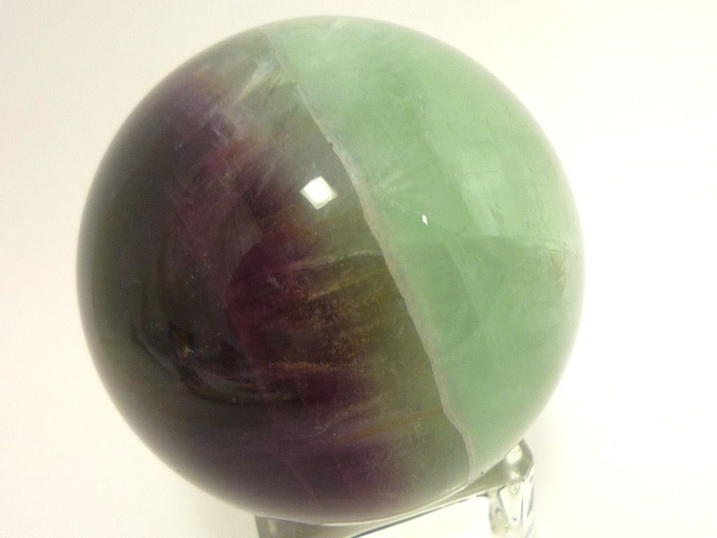 ローライト 蛍石 心の石 スフィア 球体 虹入 丸玉 精神成長 集中力 エネルギー 協調性 癒し ストレス解放 ポジティブ 天然石 _U3