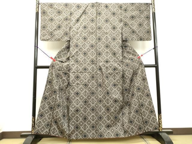 平和屋着物○本場大島紬 龍郷絣 花菱文 正絹 逸品 DAAU0607tw - メルカリ