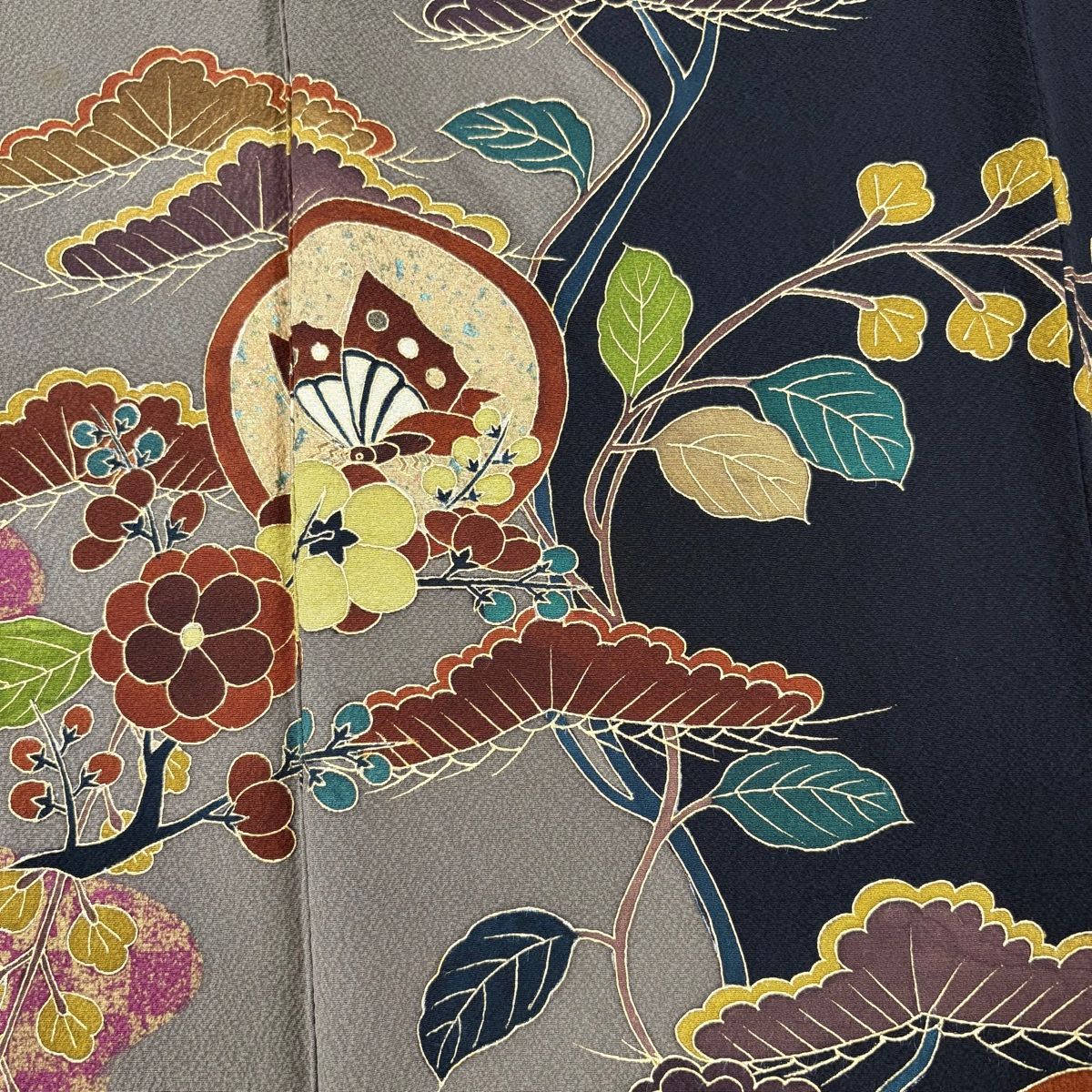 訪問着 名品 身丈153.5cm 裄丈64cm 正絹 訪問着 身丈153.5cm 裄丈64cm M 袷 草花 建物 刺繍 金彩 灰緑