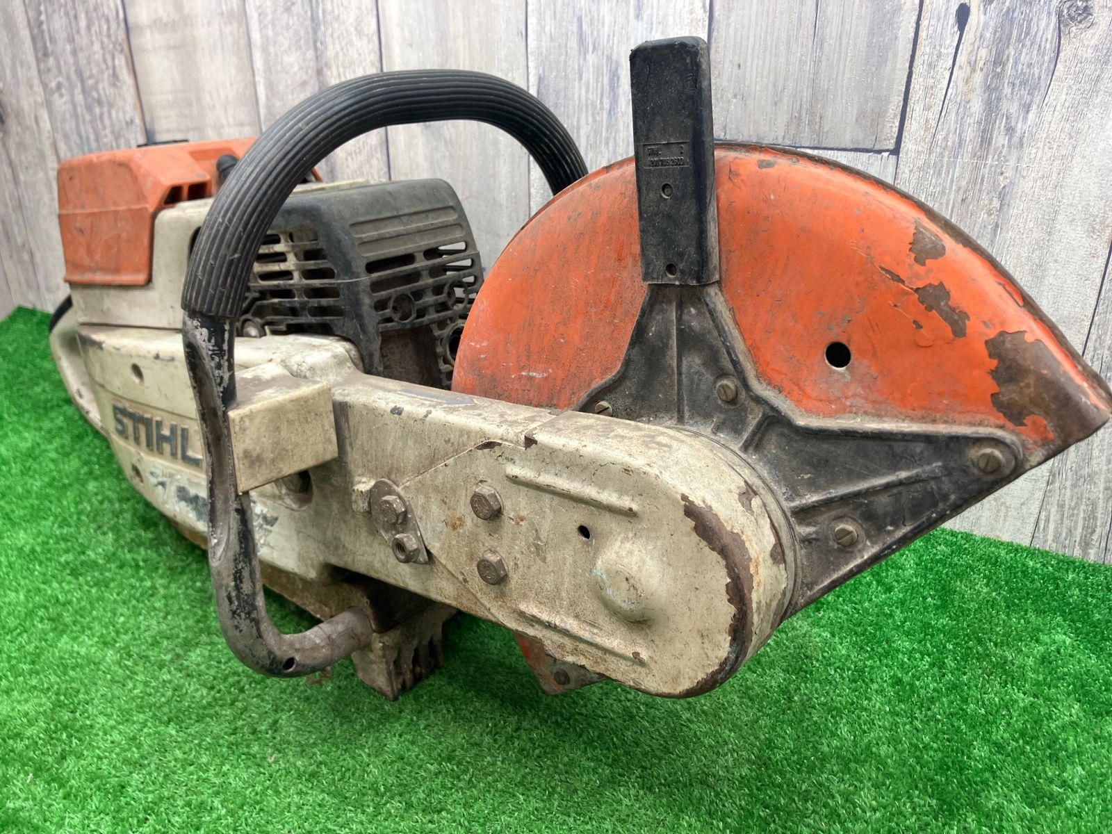スチールSTIHL