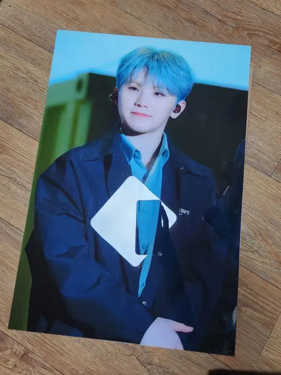 SEVENTEEN(セブンティーン・セブチ) ウジ(WOOZI) a3 額縁 出品