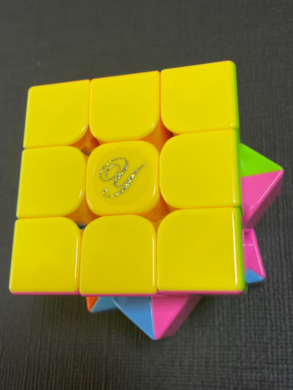 YAMI CUBESステッカー◇ホログラムＹ - YAMI CUBES 公式STORE - メルカリ