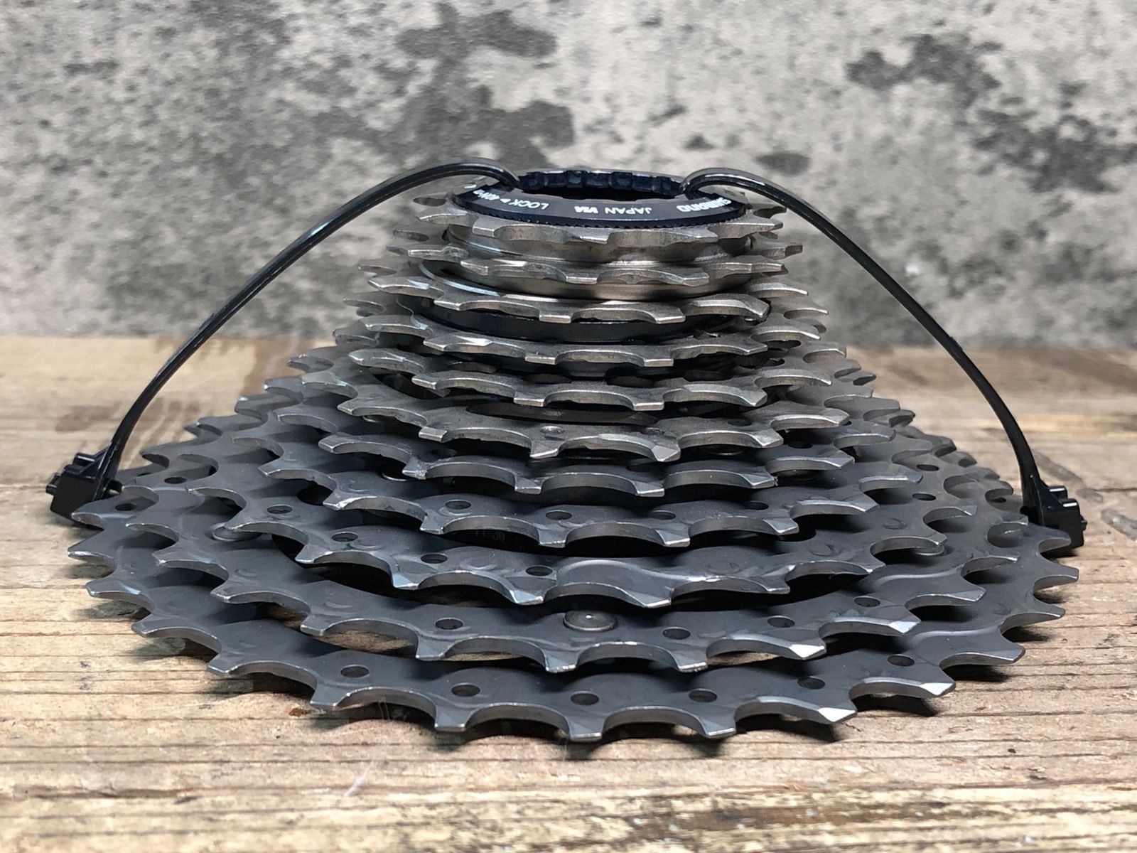 【ほぼ未使用】スプロケット デュラエース CS-R9100 11-30T IN894 シマノ SHIMANO デュラエース DURA-ACE CS-R9100