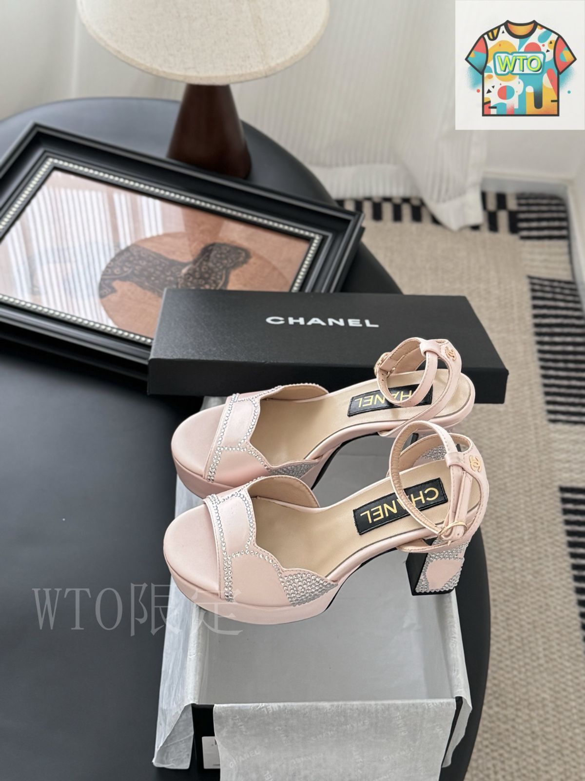 ハートのロゴで魅了♡25C【CHANEL】フラット サンダル ハートのCCロゴがかわいい♪【CHANEL】25C サンダル (CHANEL
