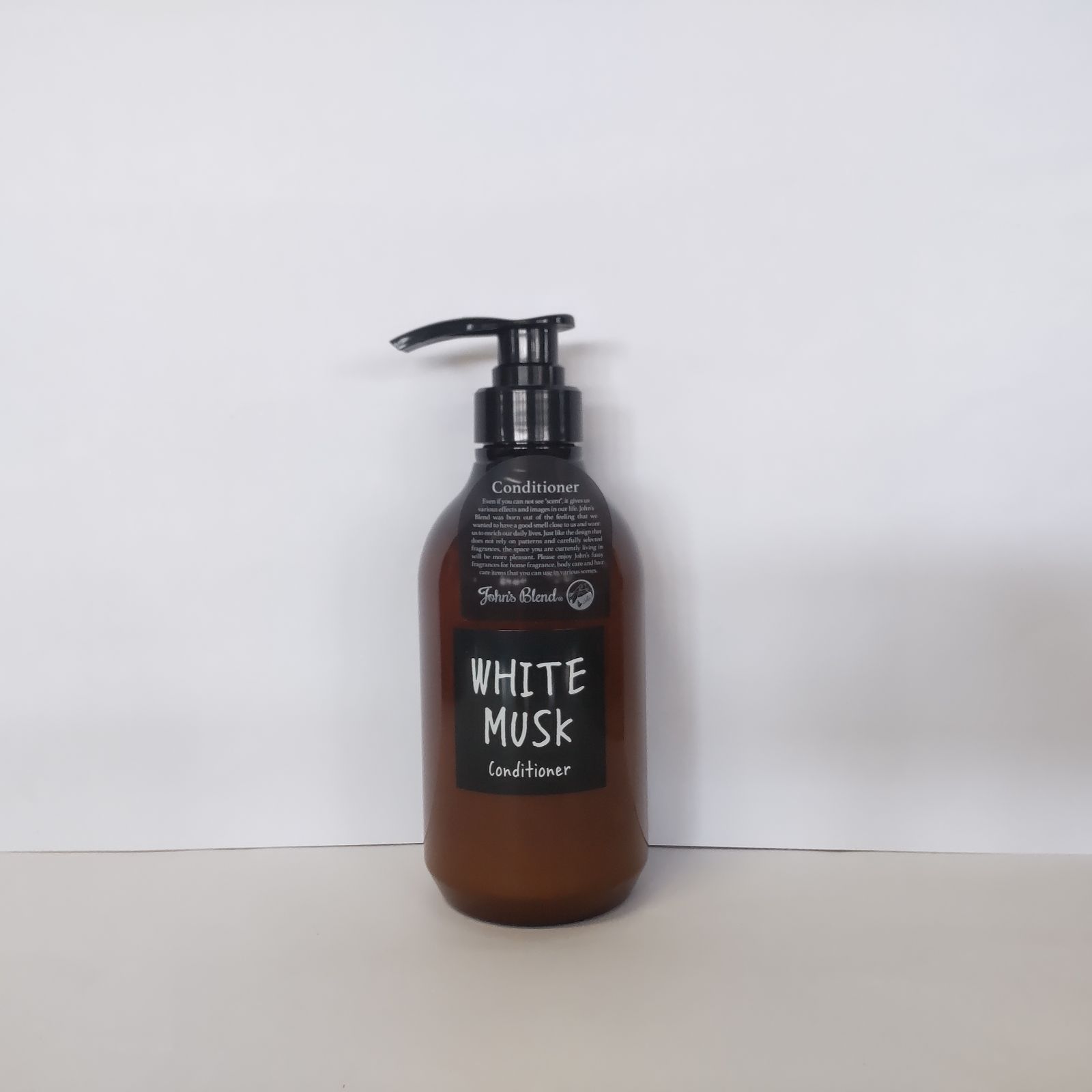 John's Blendジョンズブレンド ホワイトムスク シャンプー
