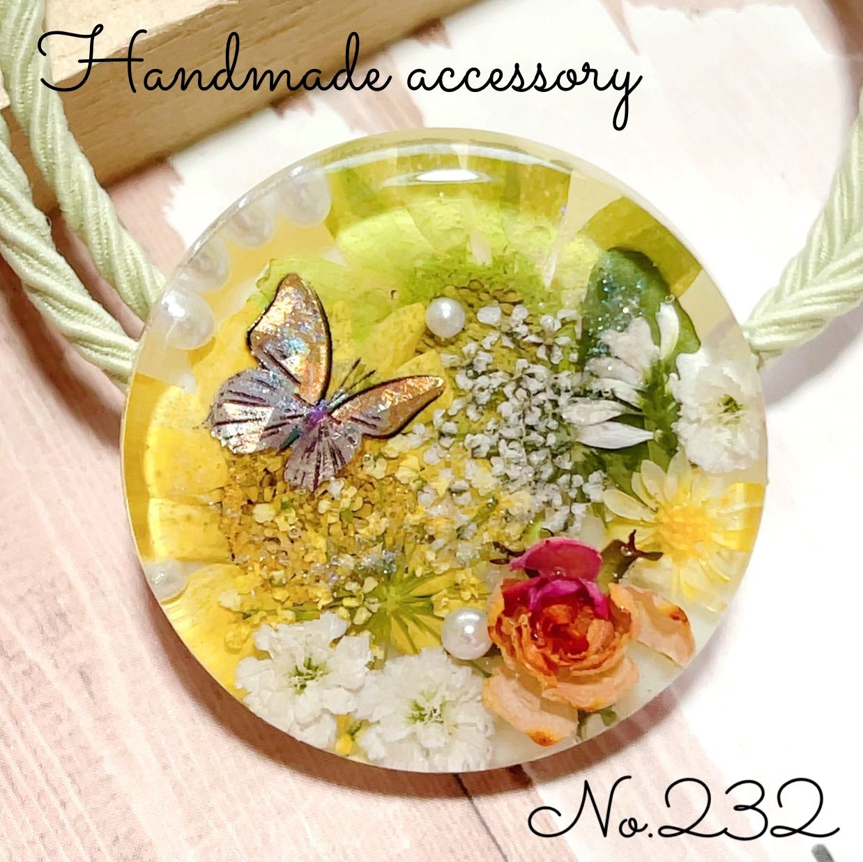 レジンヘアゴム　ポニーフック　ドライフラワー　No.111 レジンヘアゴム ポニーフック ドライフラワー No.111