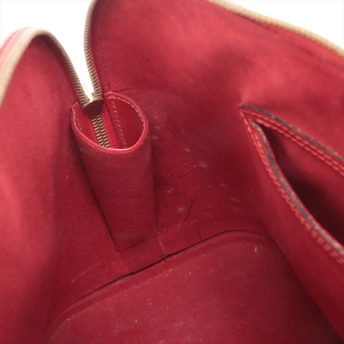 ルイヴィトン エピ アルマ カスティリアンレッド M52147 レザー  