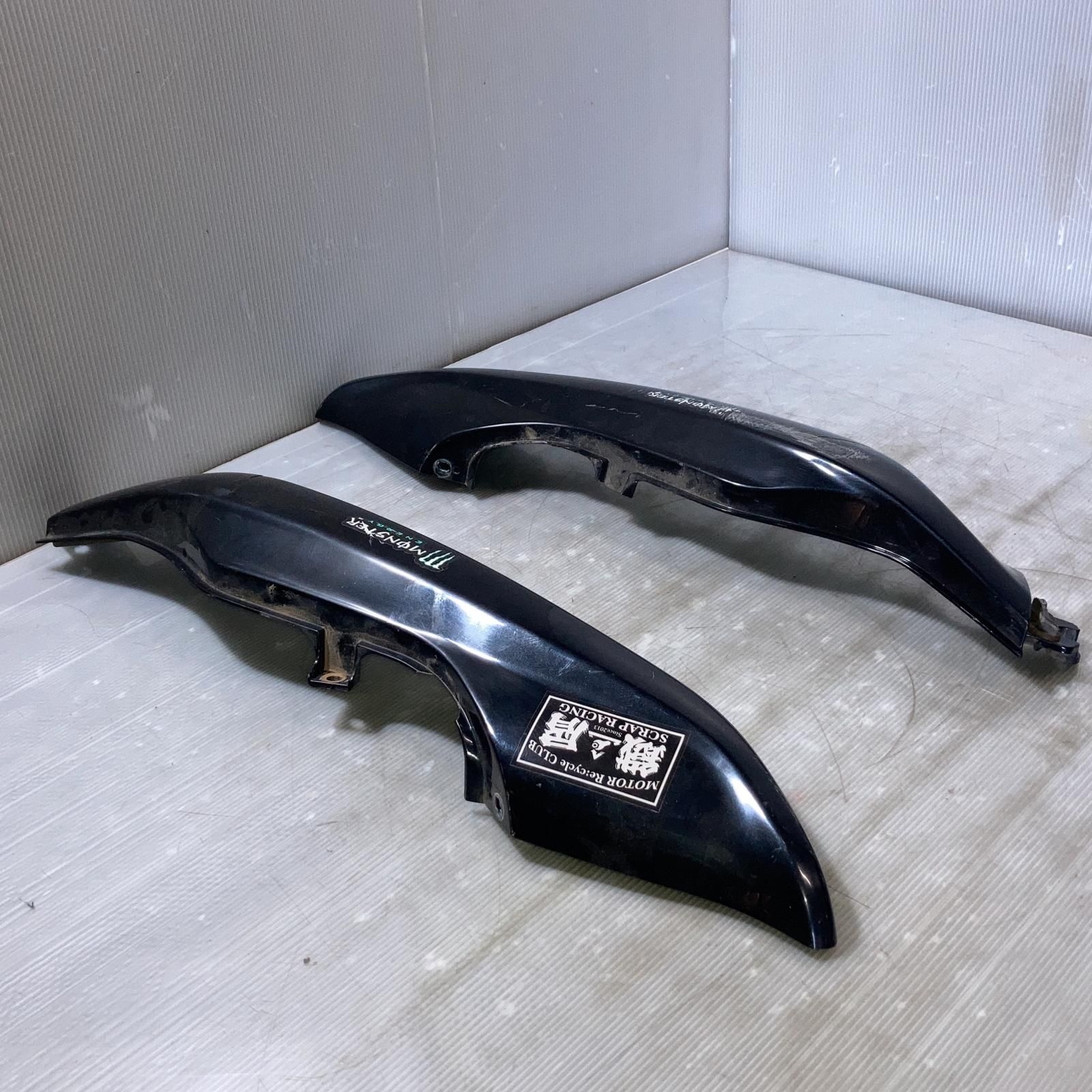 KAWASAKI バリオス250 シートカウル左右 KAWASAKI(C-24-1023-1-30 