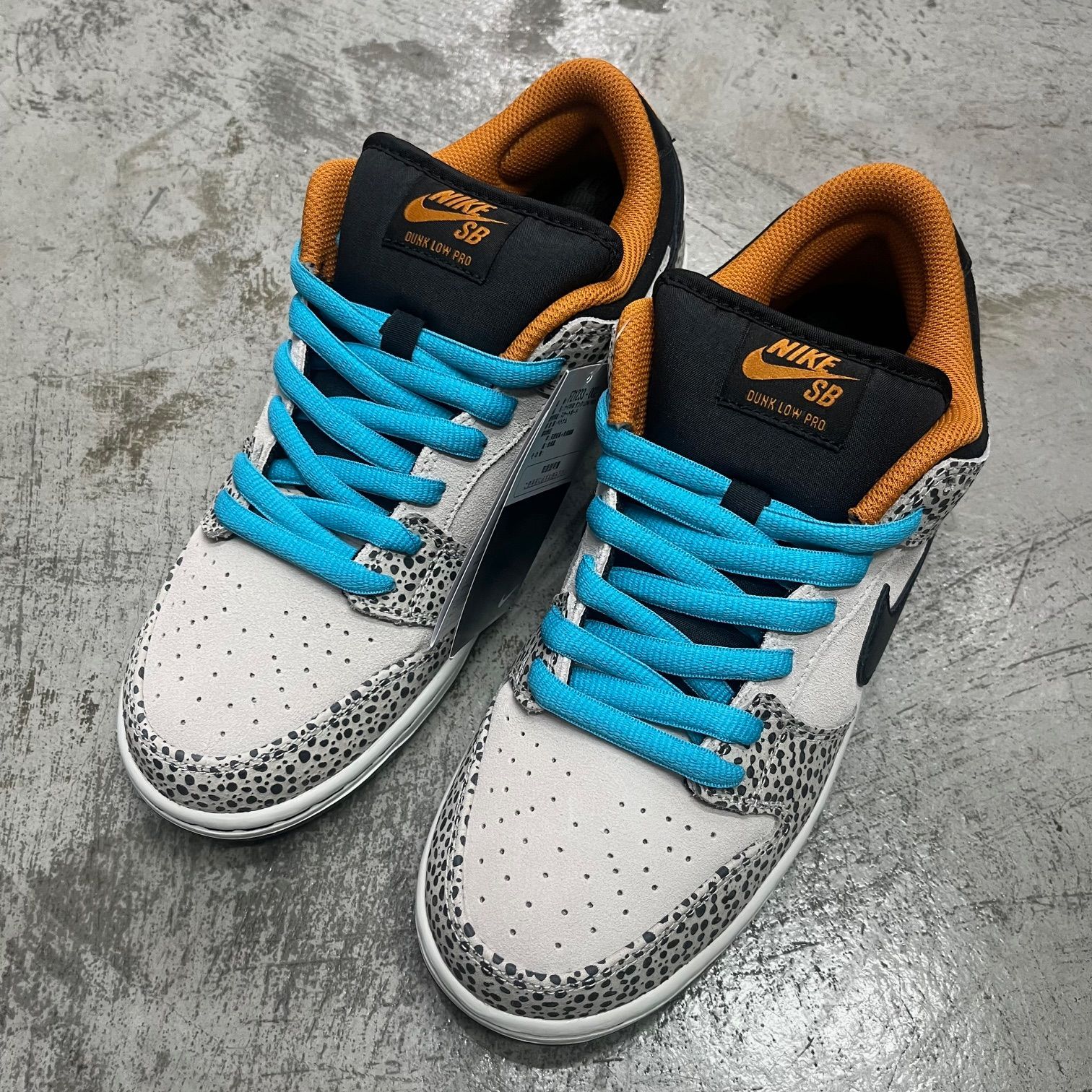 新品 国内正規 Nike SB Dunk Low Pro Electric Safari Phantom and 