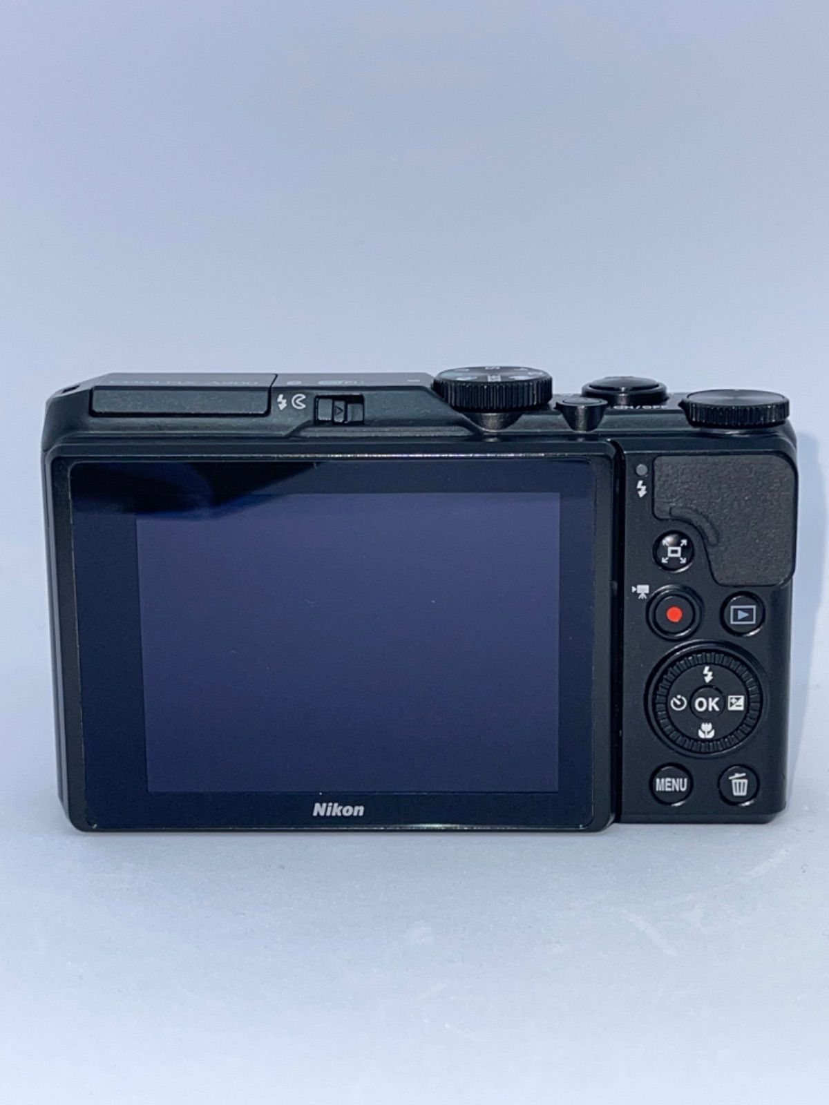 COOLPIX A900