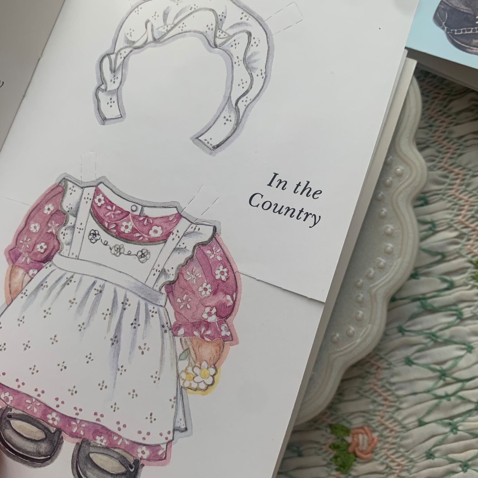 レア❣️可愛いアンティーク洋裁本　洋書doll手芸ジャンクジャーナルお人形製作にも レア❣️可愛いアンティーク洋裁本 洋書doll手芸ジャンク