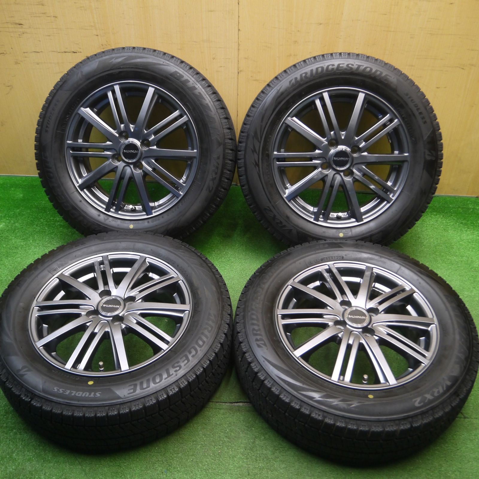 [送料無料] キレイスタッドレス 185/65R15 ブリヂストン ブリザック VRX2 BALMINUM バルミナ 15インチ PCD100/4H5011004Hス