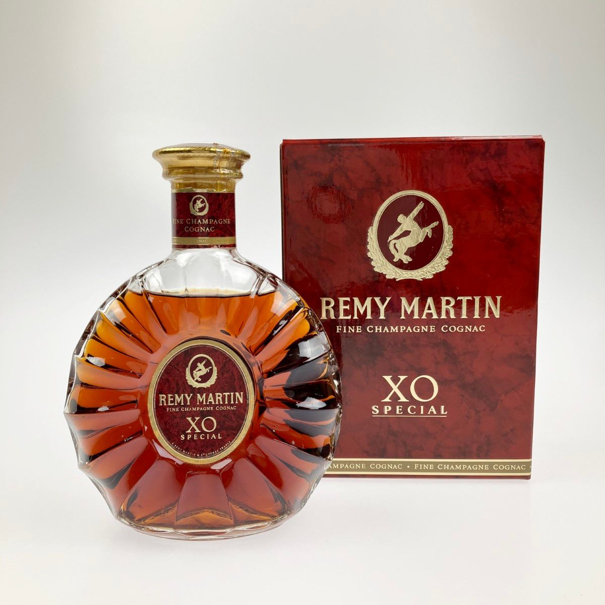 ▽▽REMY MARTIN XO SPECIAL FINE CHAMPAGNE 700ml 40% コニャック 箱有