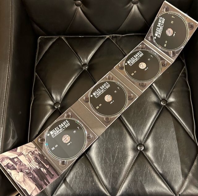 4CD】マイルス・デイビス「ニューポートのマイルス・デイビス1955-1975