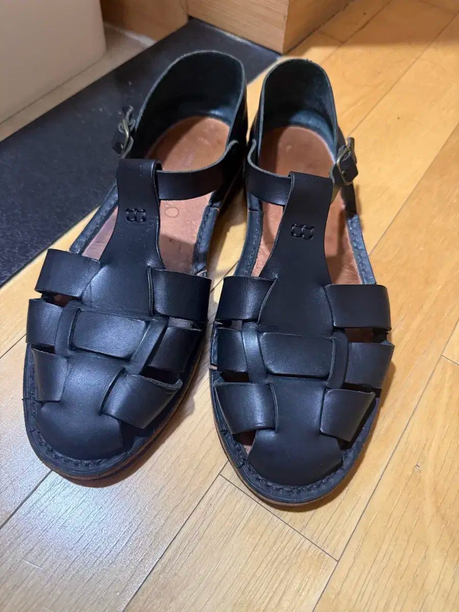 スティーブモノ アーティザナル サンダル ブラック 44サイズ