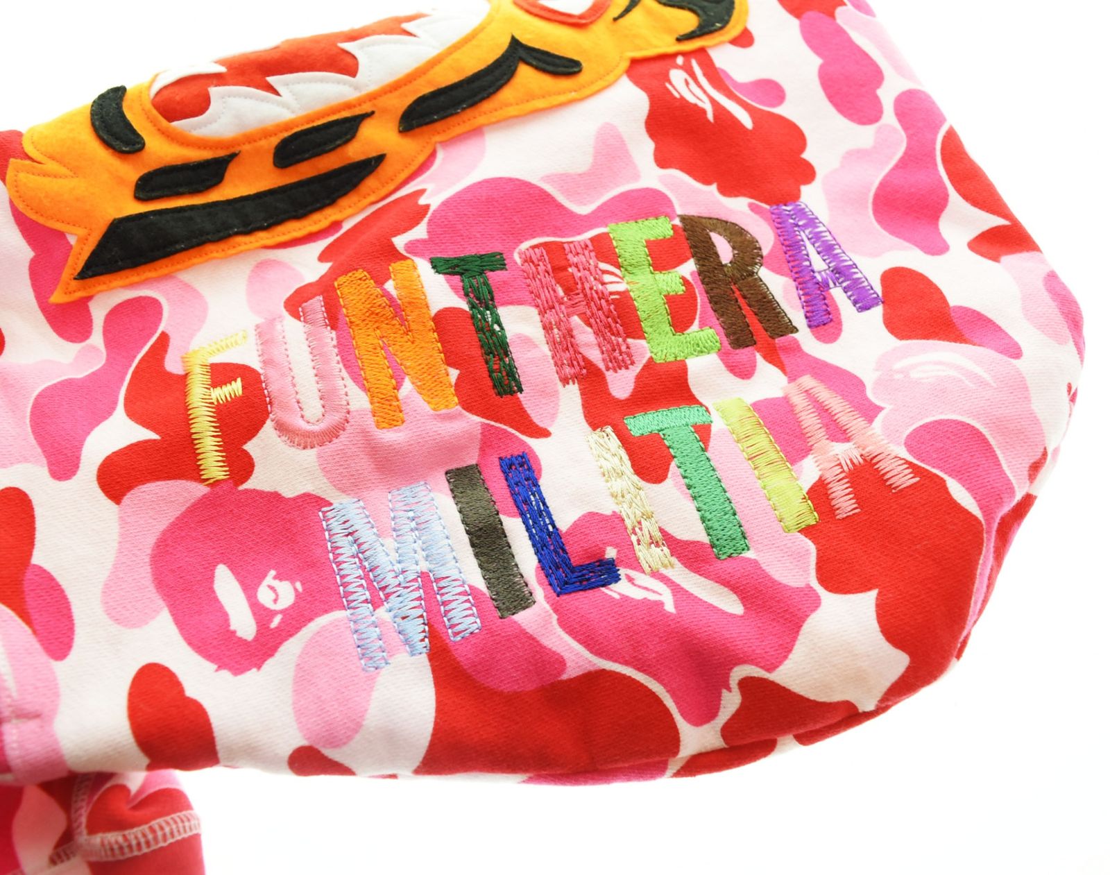 ア ベイシング エイプ A BATHING APE ABC Camo Tiger Zip Hoodie 