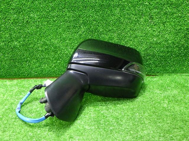 インプレッサ 左ドアミラー GP7 D4S 9P スバル 251002061