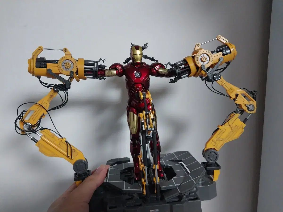 マーベルフィギュア 売ります